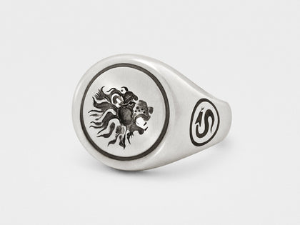 Lion Signet Ring in Sterling Silver Phreshmen