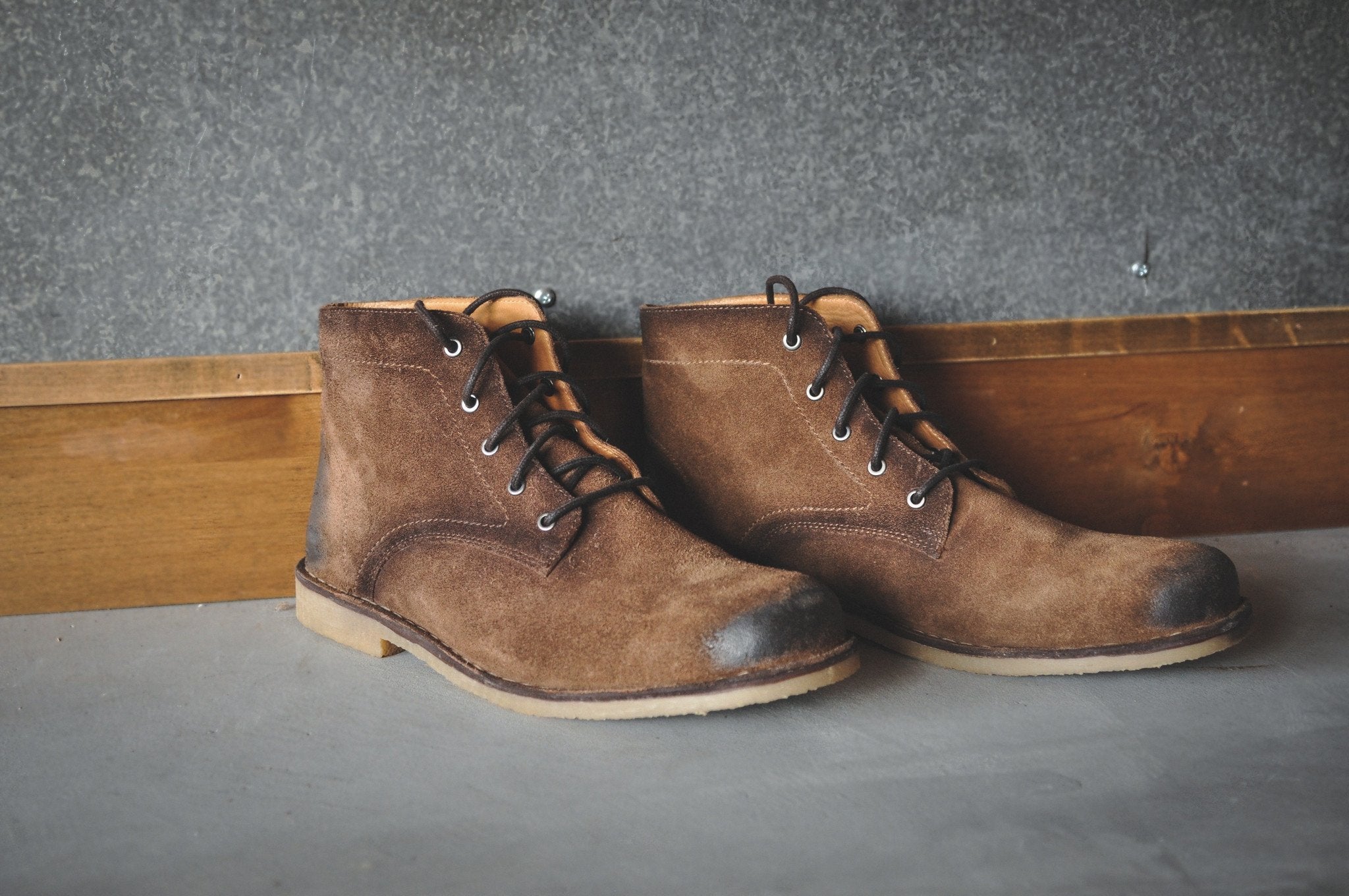 The Grover | Burnished Tobacco Suede